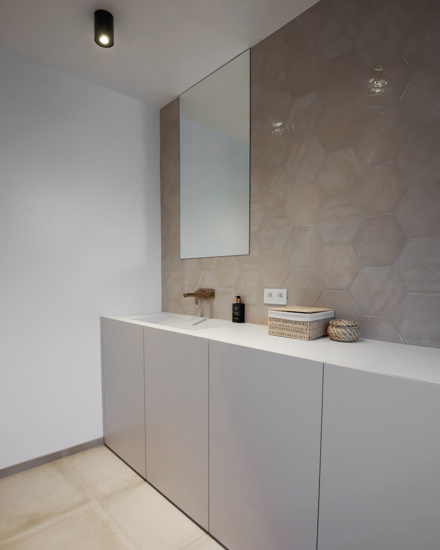 Afgewerkte badkamer door ASV Technics in Ravels